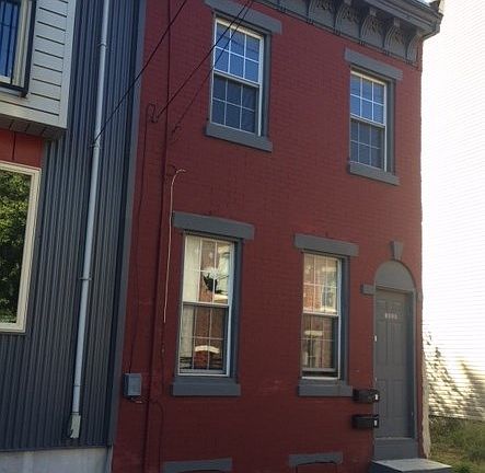 2nd image of 2060 E Susquehanna Ave
