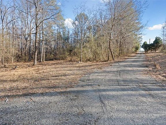 4th image of 202 Sam House Rd