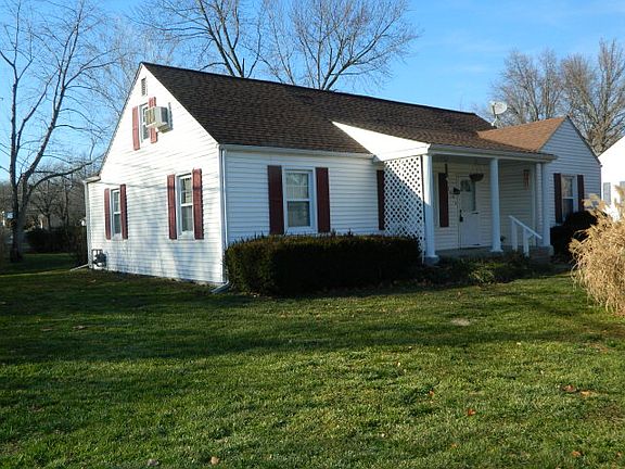 2nd image of 703 Hollyhock Dr