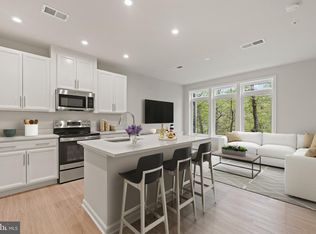 1669 Bandit Loop #308A, Reston, VA 20190