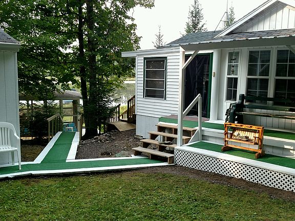 S Side of main cabin