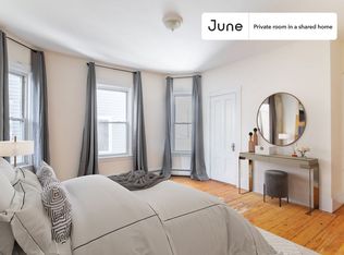 72 Calumet St #2C, Roxbury Crossing, MA 02120