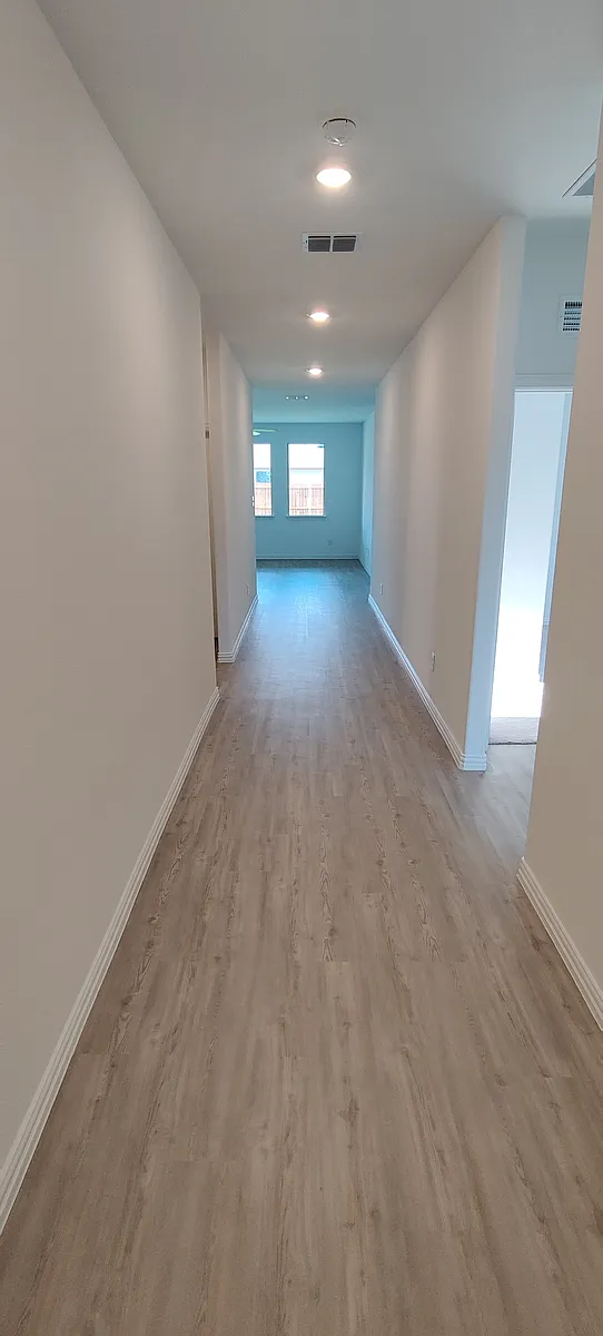 Building Photo - 4812 Sagerun Dr