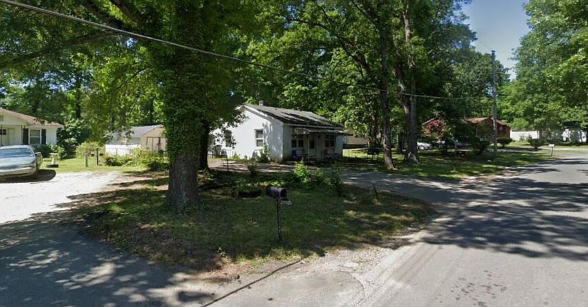 1st image of 732 Rockdale St