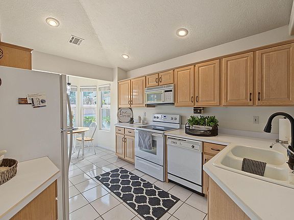 4th image of 2050 S 1400 E APT 2