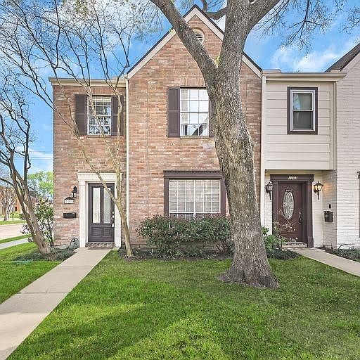 1st image of 1101 Country Place Dr