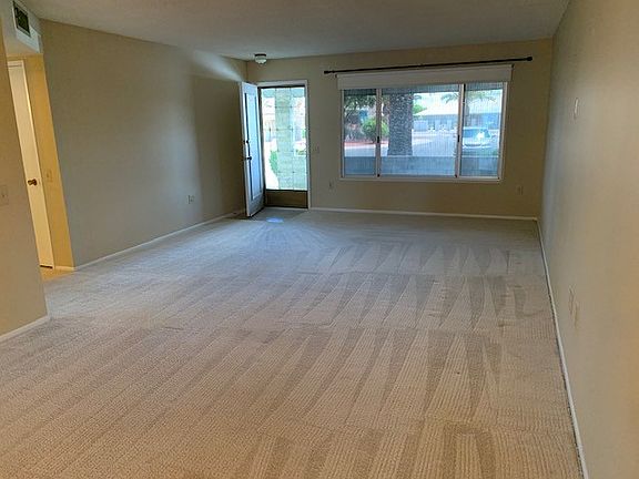 5th image of 18416 N Laurel Dr