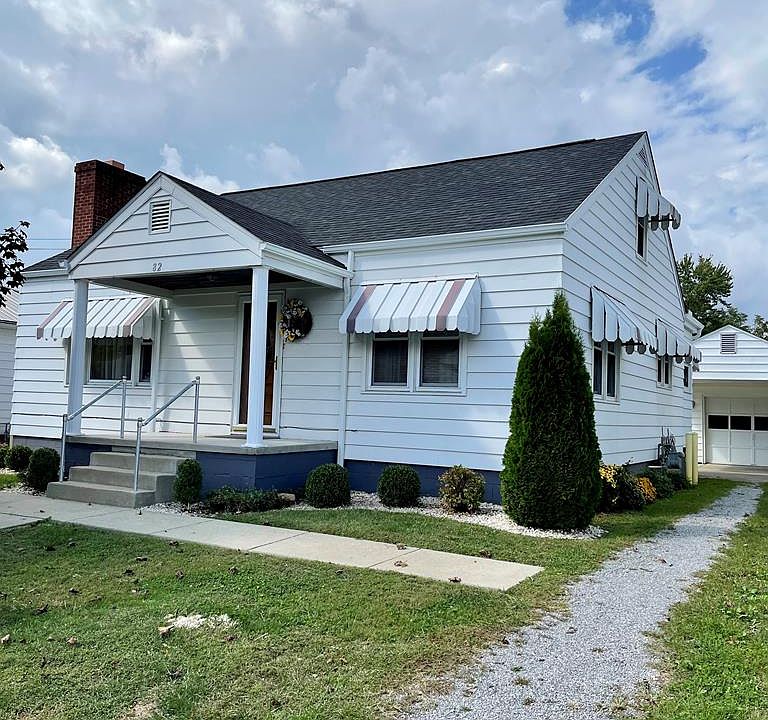 1st image of 82 Hammond Ave