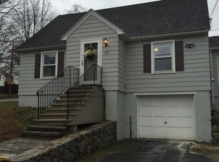 29 Davenport St, Worcester, MA 01610