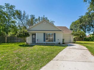 2555 Bluffton Dr, Jacksonville, FL 32224