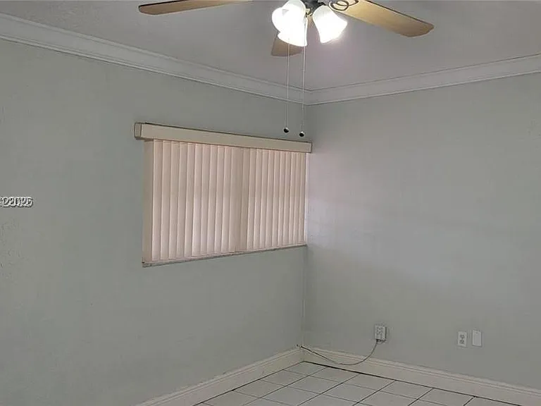 10835 SW 41st Ter — Photo 23