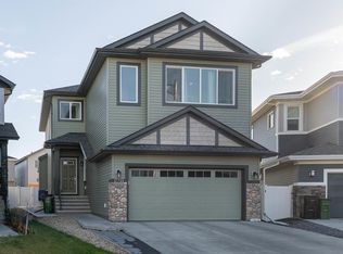 17713 73a St NW, Edmonton, AB T5Z 0T1