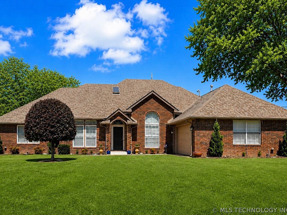 1st image of 5408 W Orlando Cir