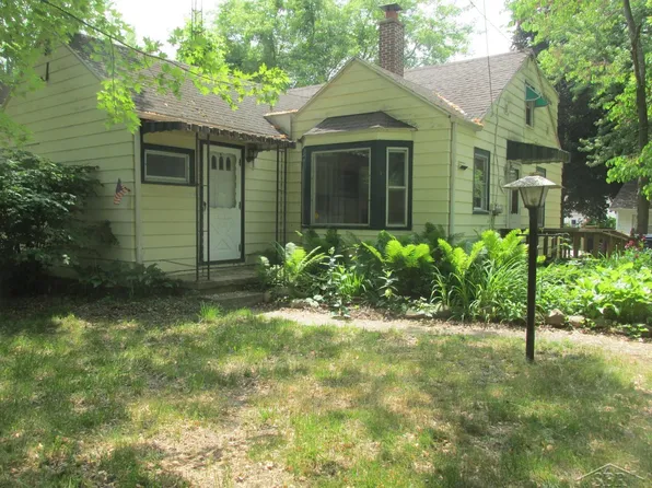 4014 S Towerline Rd, Bridgeport, MI 48722
