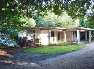 1595 Howard Pl APT B, Largo, FL 33770