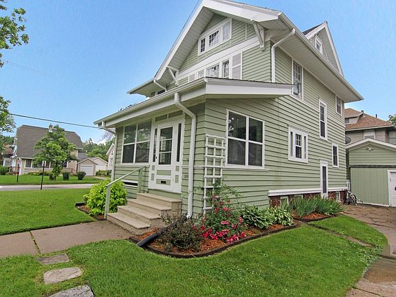 Front View of Home