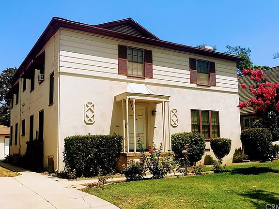 3rd image of 2114 Pine St