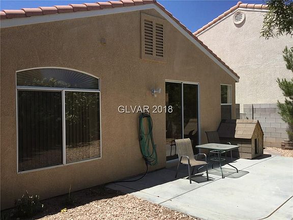 2nd image of 1010 Country Skies Ave