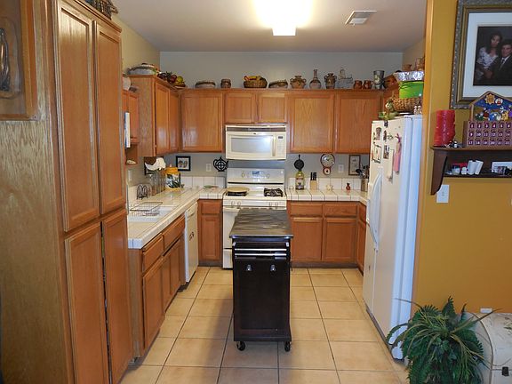 5th image of 8921 Sentido Dr