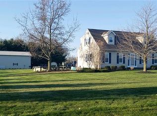 7166 Fox Lake Rd, Smithville, OH 44677