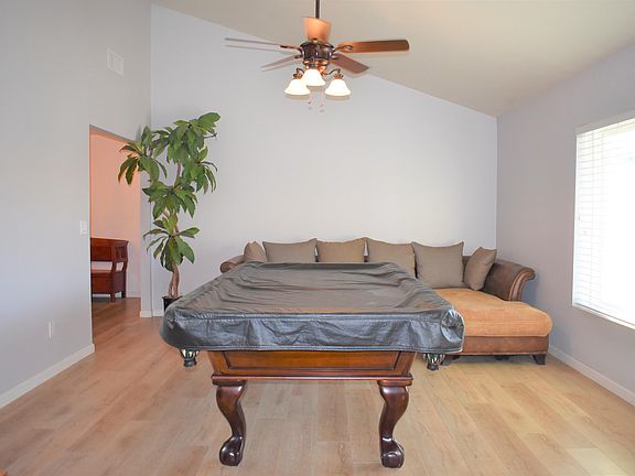 4th image of 5409 E Windrose Dr