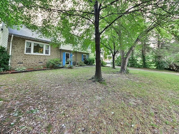 5th image of 4206 N Lakefront Dr