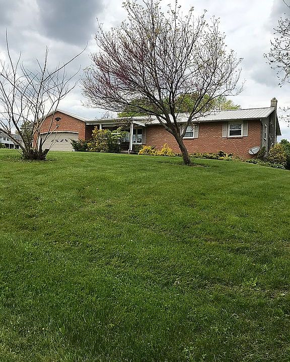 1st image of 1731 Hickory Ln
