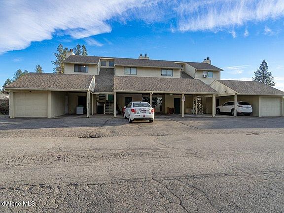 2nd image of 8205 N Ridgewood Dr APT 3