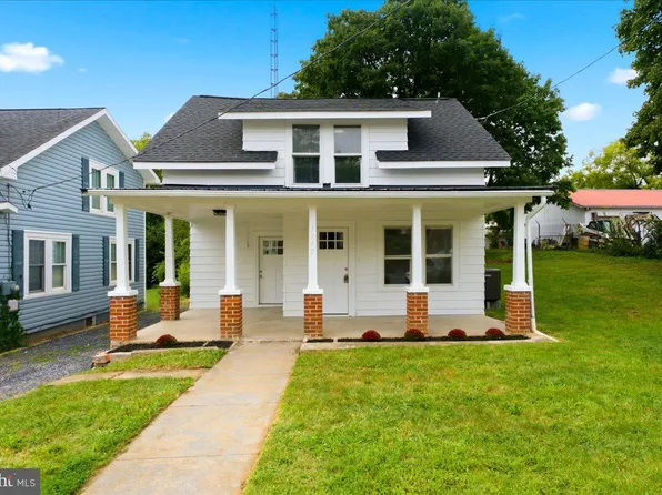 1117 Washington Ave, Martinsburg, WV 25401