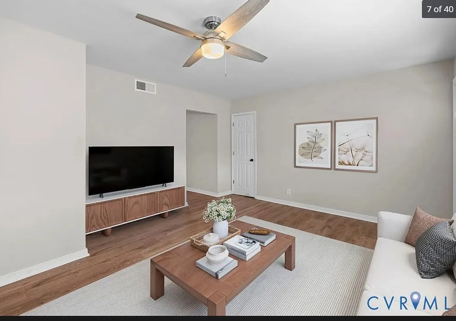 Charming 2BR Duplex in Richmond — Photo 3