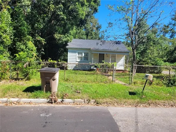 2900 Edgewood St, Mobile, AL 36607