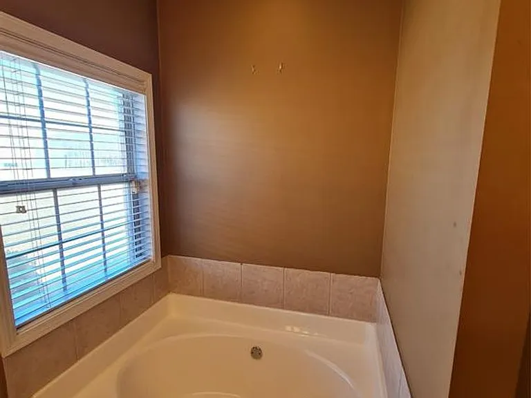 529 Mitylene Dr — Photo 14
