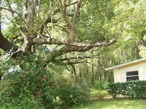 726 W Grand Rondo, Crescent City, FL 32112