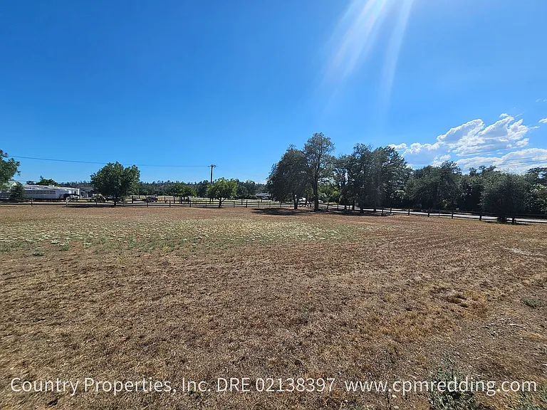 12183 Dry Creek Rd — Photo 36