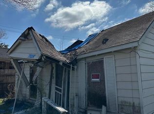 7024 Gonzales St, Houston, TX 77020