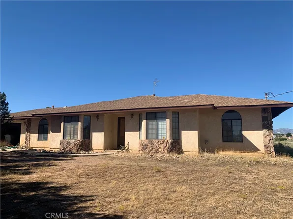 7062 Coyote Trl, Hesperia, CA 92344