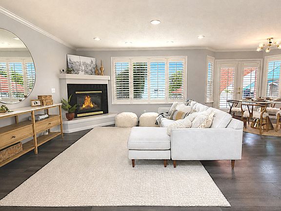 3rd image of 9092 S Enchanted Oak Ln E