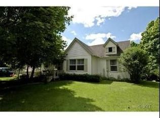 775 Adams St, Elgin, IL 60123