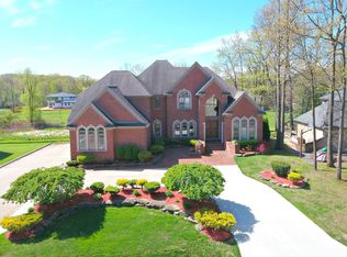 2475 Island View Dr, West Bloomfield, MI 48324