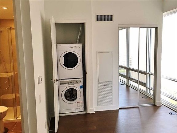 2nd image of 15 Grenville St #2604