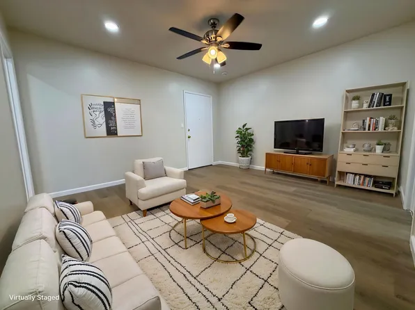 00-236 Atlantic Ave #19, Long Beach, CA 90802