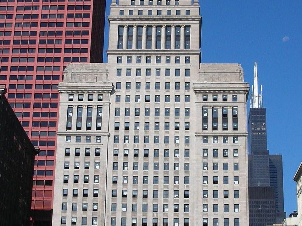 310 S Michigan Ave, aka "Metropolitan Tower"