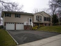1st image of 4 Belford Ln