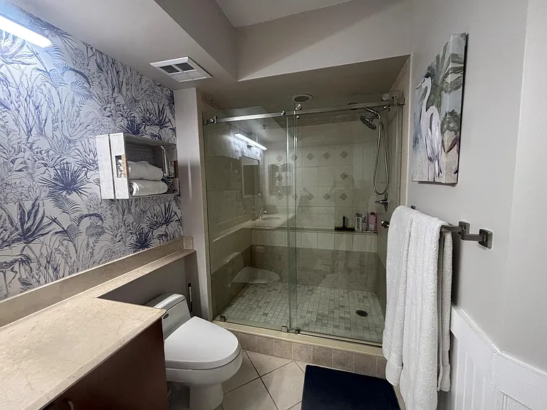 401 SW 4th Ave #700 — Photo 8