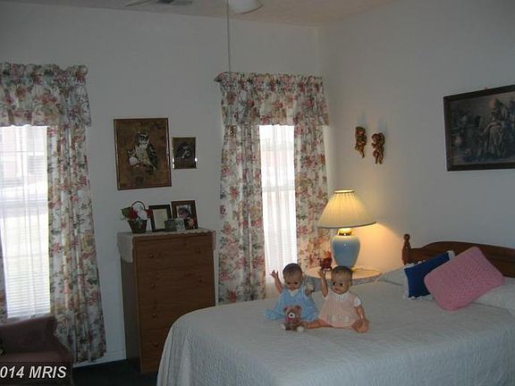 5th image of 109 Sunshine Ct Unit B