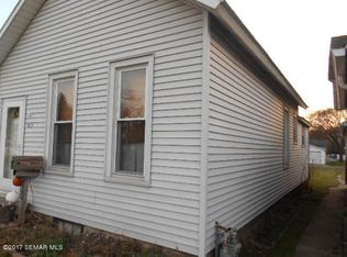 823 E Mark St, Winona, MN 55987