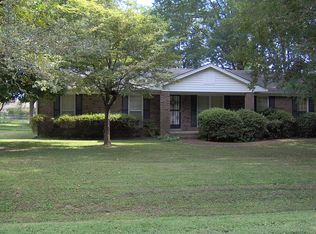 124 Carol Ann Dr, Jackson, TN 38301