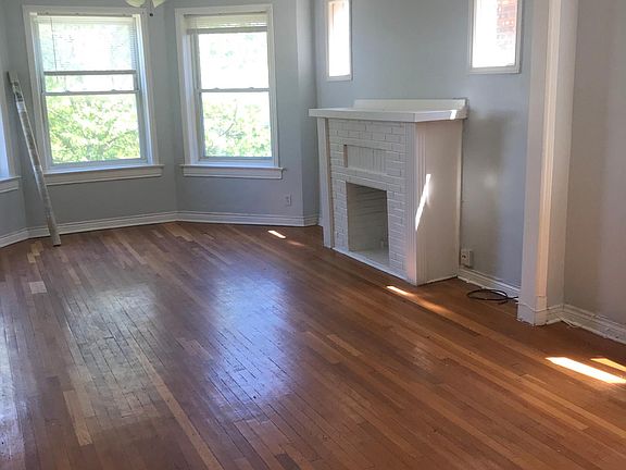 2nd image of 6110 S Maplewood Ave Unit 2