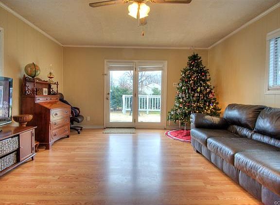 4th image of 6307 Brookshire Dr