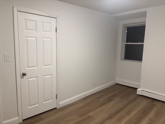 4th image of 1425 Pearl St Floor 2